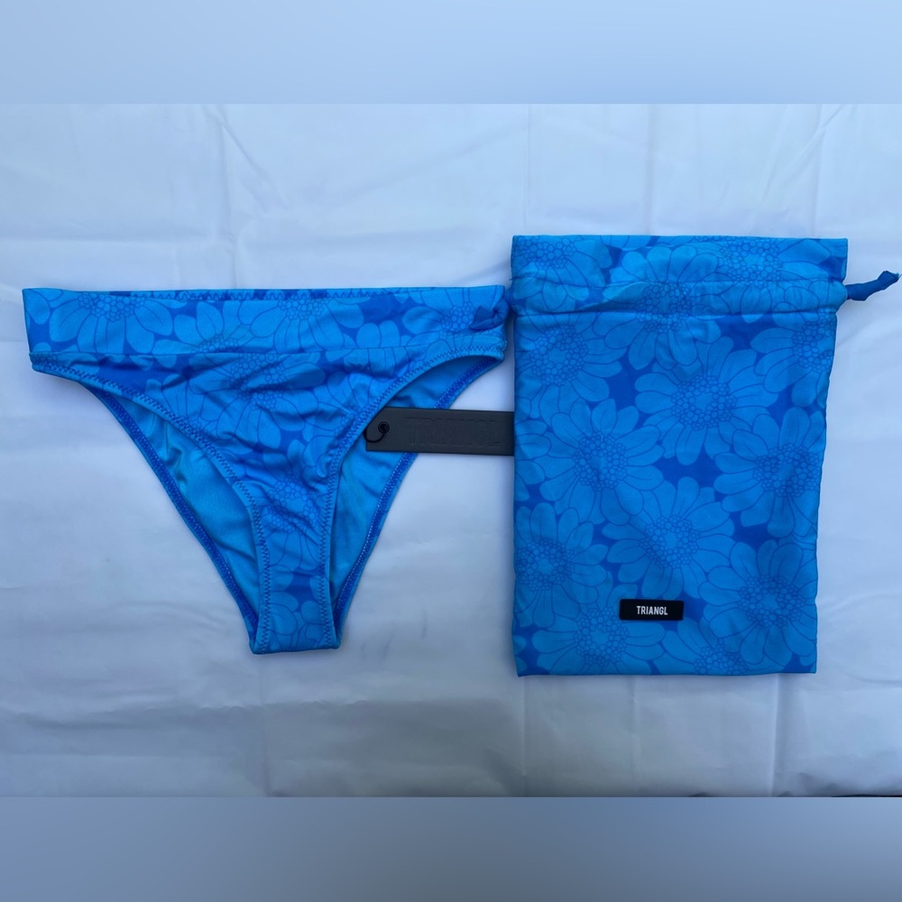 Triangl Rina Bikini Bottom Bag Included - Picture 1 of 3